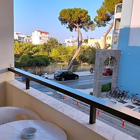 Phaethon Hotell 2*